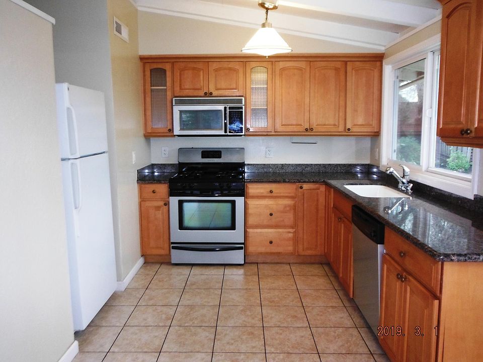 1st image of 1007 Blazingwood Dr