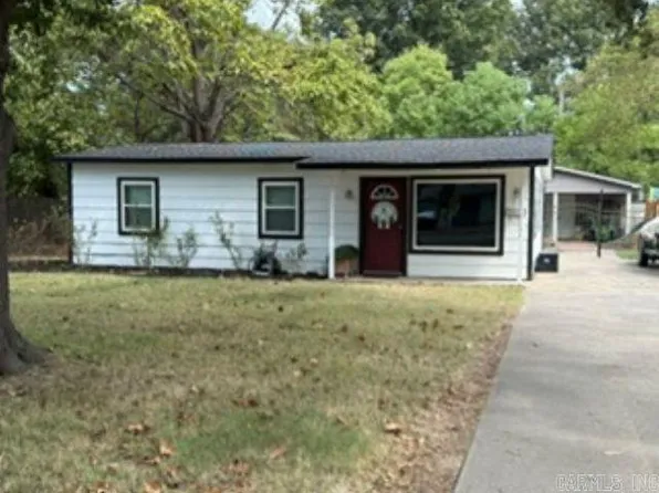 25 Meadow Ln, Stuttgart, AR 72160