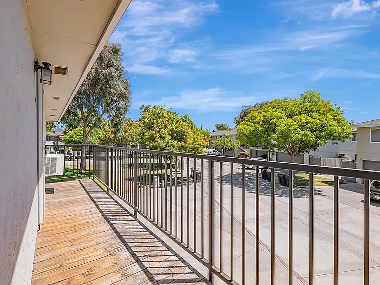 262 Tradewinds Ct #4 — Photo 5