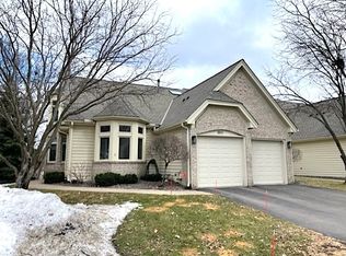 2071 Sherwood Ln, Minnetonka, MN 55305