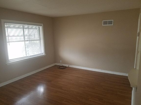2nd image of 4740 N Parkway Ave