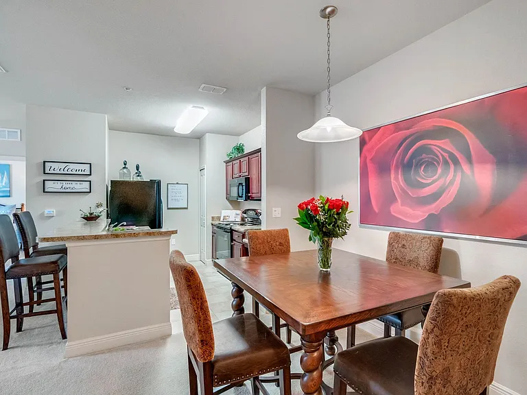 Victoria Park Apartments — Photo 23