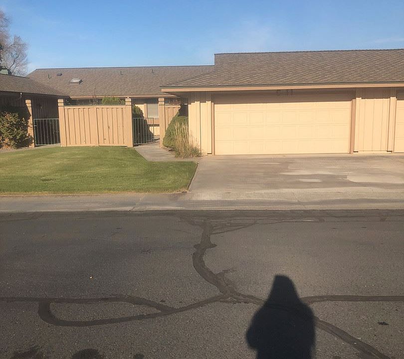 1st image of 807 Westshore Dr NE APT C11