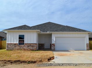 307 Hoover Rd, Mabank, TX 75147