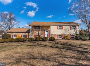 641 Adams Rd, Carlisle, PA 17015