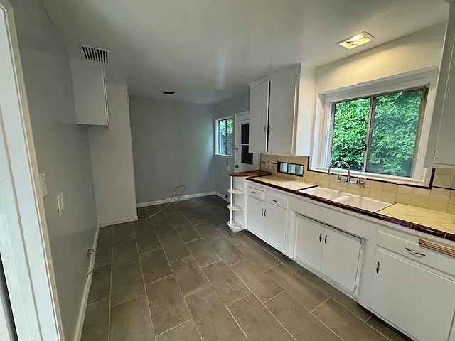 6945 Kittyhawk Ave #1/2 — Photo 9
