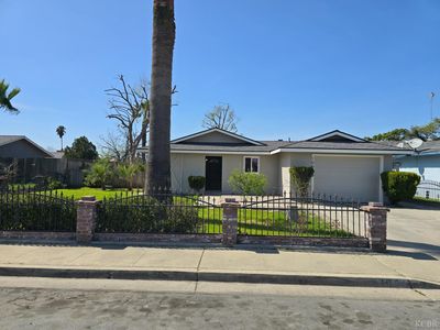 1064 S Anacapa Ave, Hanford, CA, 93230