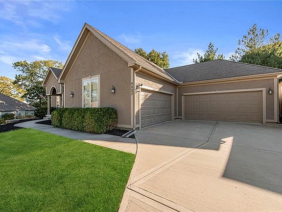2nd image of 4227 N 125th Cir