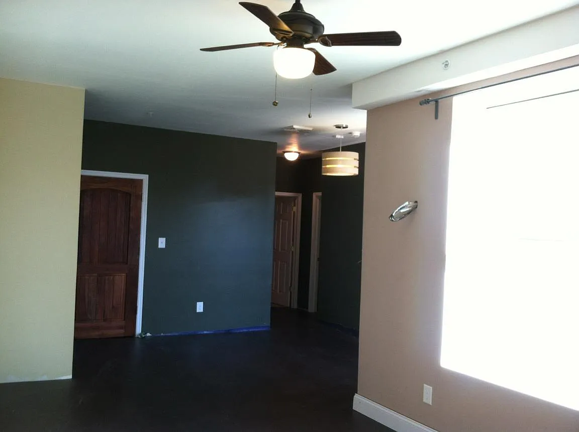 Building Photo - 75 4th St #3