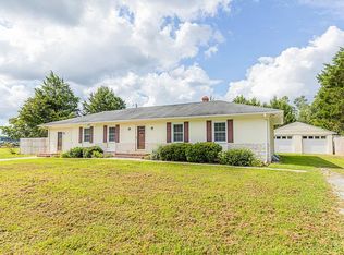 139 Essex Gdns, Tappahannock, VA 22560