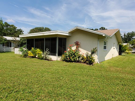 4th image of 1107 Mainsail Cir