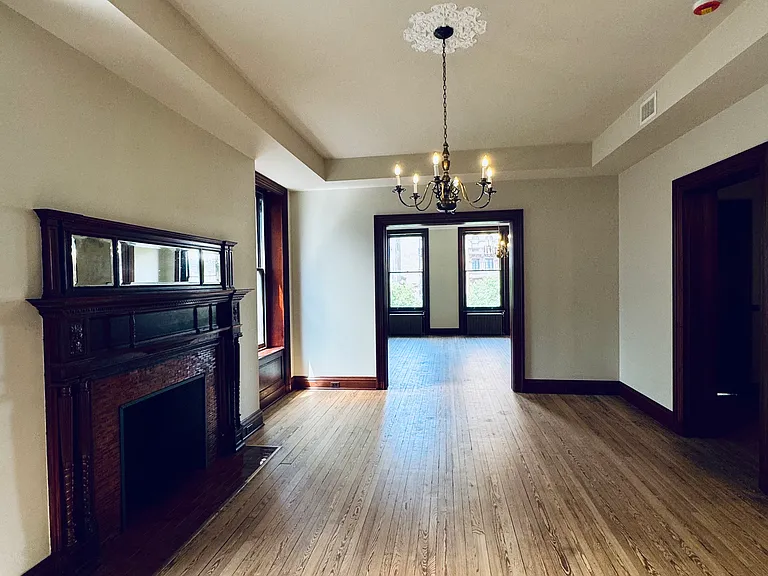 715 Washington Pl #3F — Photo 11
