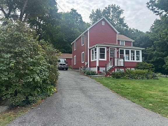 2nd image of 28 Bedford Rd