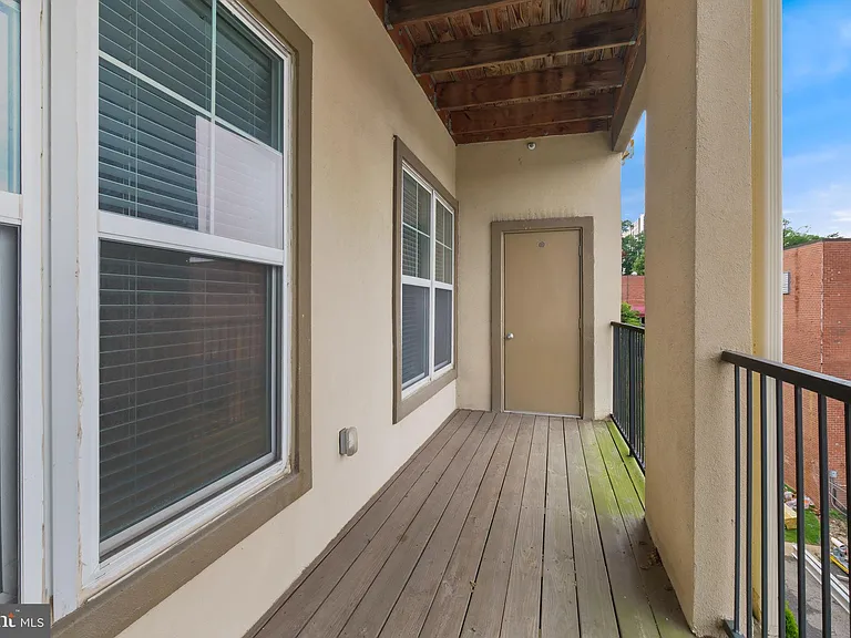 11800 Old Georgetown Rd #1305 — Photo 12