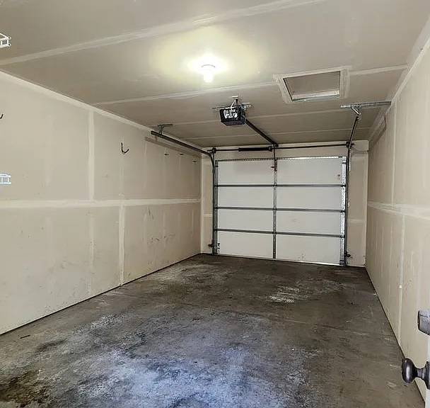 1020 Mount Ave #3 — Photo 26