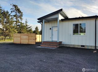 697 -A Sunset Avenue NE, Ocean Shores, WA