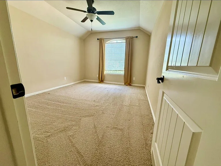 10314 Hatcher Dr — Photo 35
