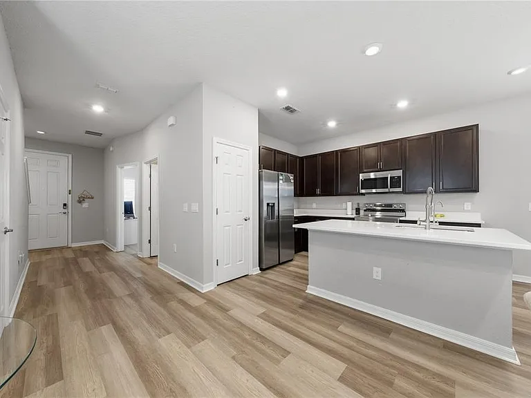 445 Silverbell Trl — Photo 14