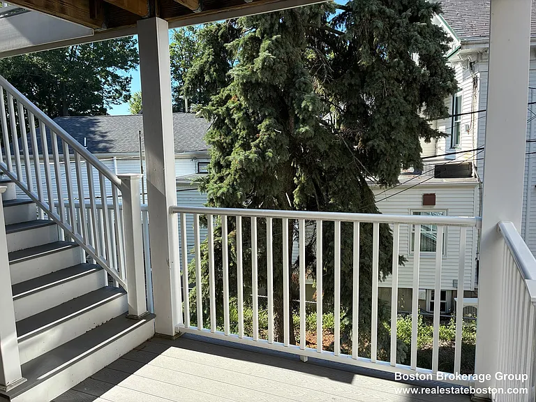 11 Romsey St #2 — Photo 10