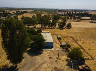 26166 Eddy Way, Madera, CA 93638