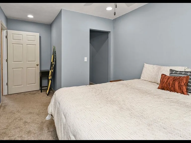 36 Shady Place Ln — Photo 6
