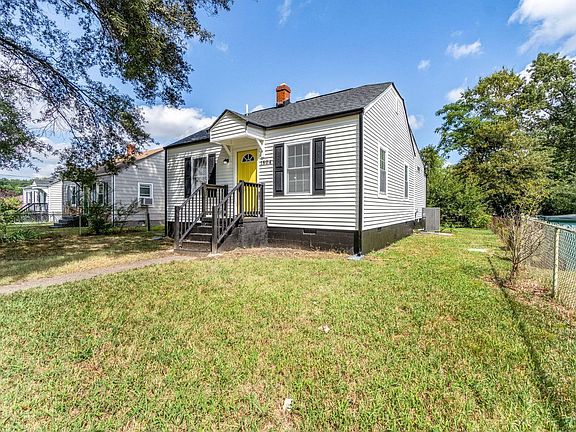 5th image of 1804 Saint Claire Ln