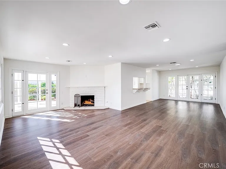7126 Atheling Way — Photo 2