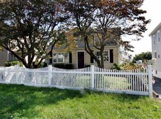 75 Noble St, Stamford, CT 06902