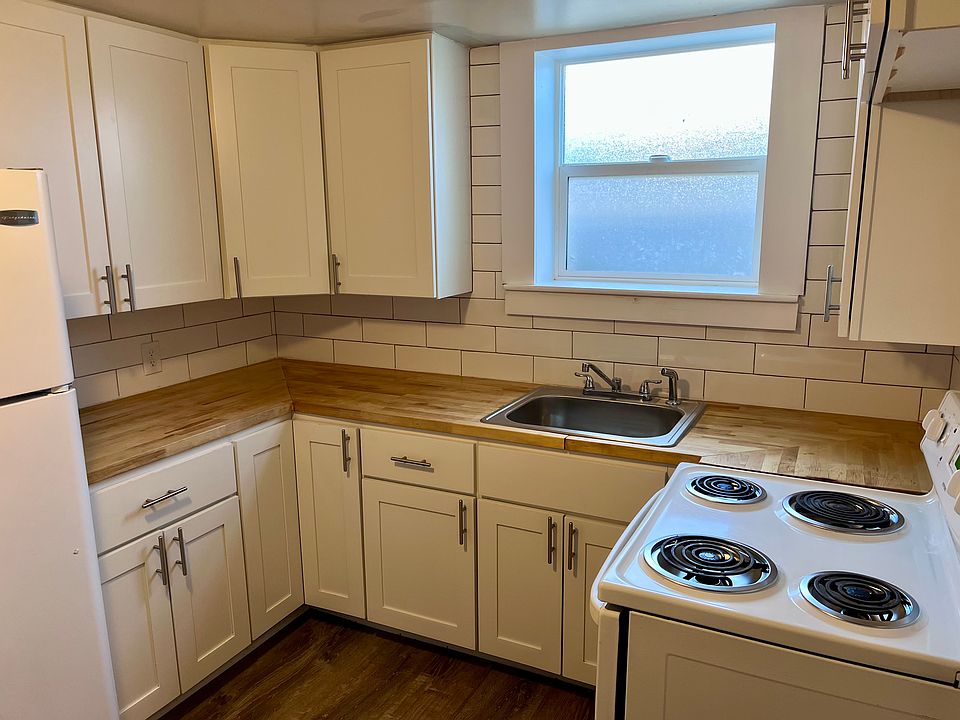 1st image of 715 14th St #5