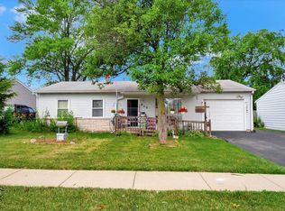 620 Belmont Dr, Romeoville, IL 60446