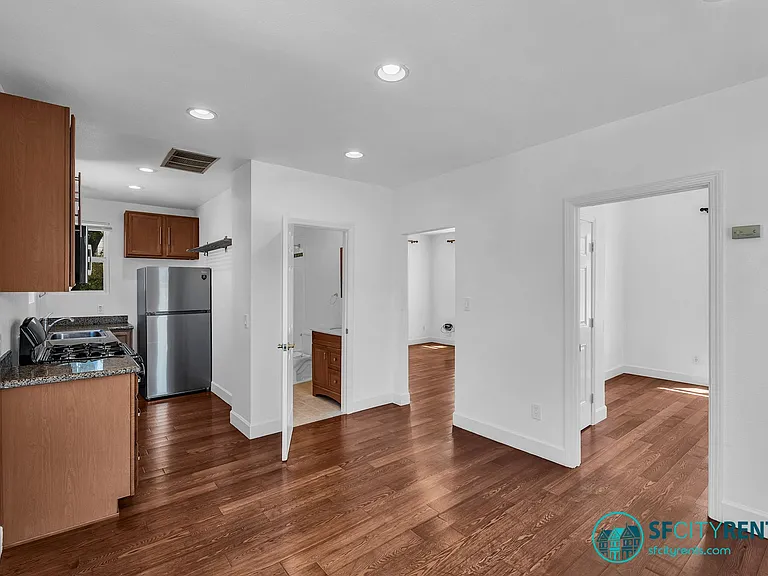 21 Crescent Ave #B — Photo 7