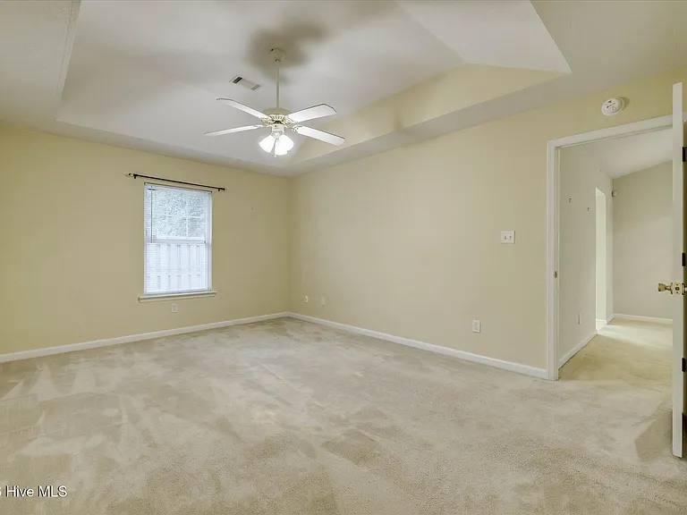 301 Beech Ln — Photo 25