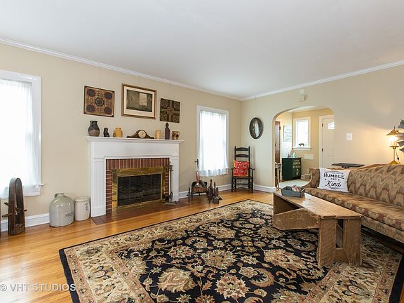 2nd image of 4131 Linden Ave