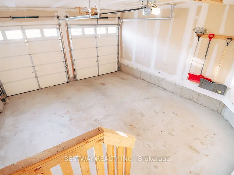 486 Greenwood Dr — Photo 24