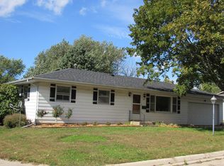 505 Tracy Ave, Ashton, IL 61006