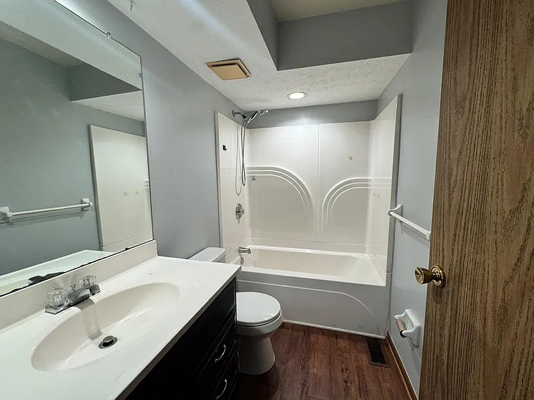 5266 Griffen House Ct — Photo 4