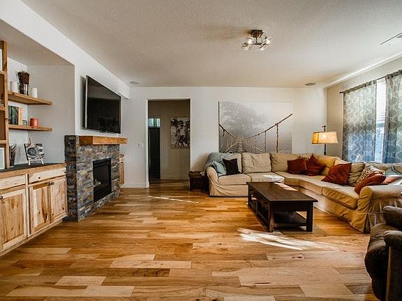 5th image of 2587 Vaquero Vista Dr