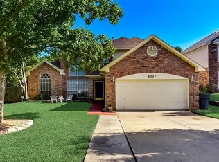 8327 Deep Green Dr, Dallas, TX 75249