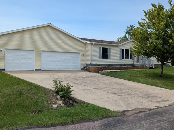 426 Hanson St, Hayward, MN 56043
