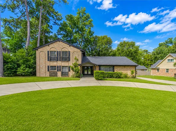 814 Stone Mountain Dr, Conroe, TX 77302
