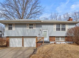 15418 E 33rd St S, Independence, MO 64055