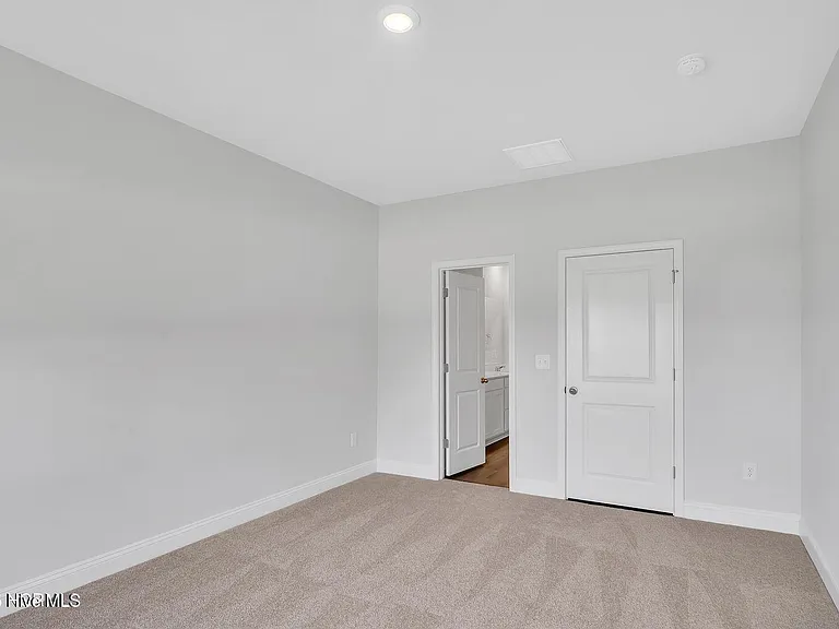 241 Arnette Dr #A — Photo 8