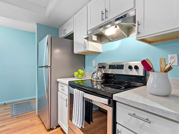 3rd image of 14725 NE 32nd St APT B307
