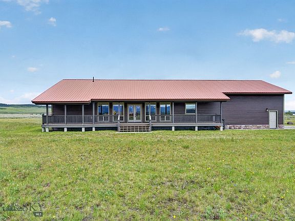 2nd image of 285 Catfish Ln