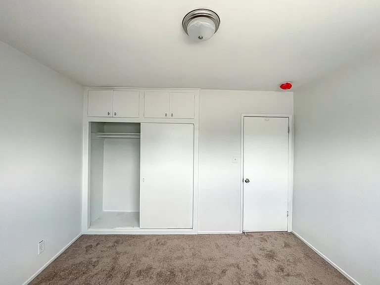 1069 Browning Blvd — Photo 5