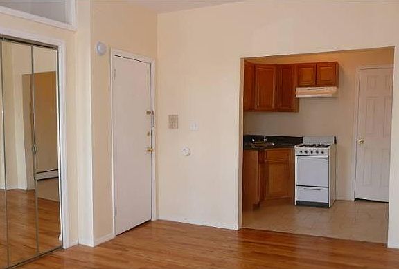 Call Susana 201.960.9835