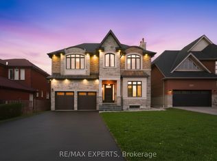 38 Railway St, Vaughan, ON L6A 1P7