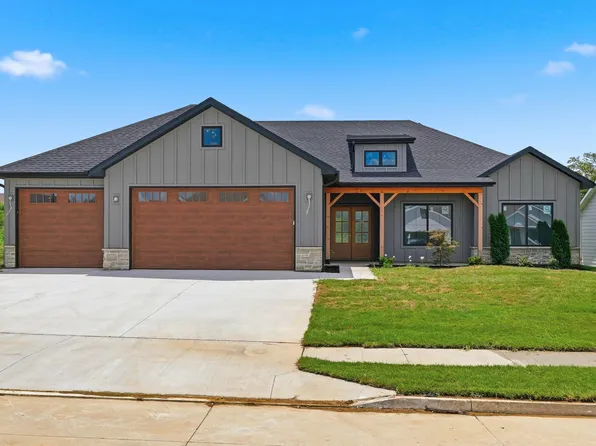 4608 Chambers Bay Dr, Columbia, MO 65201