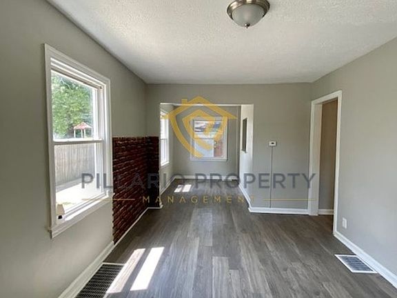 5th image of 2036 Glenridge Dr