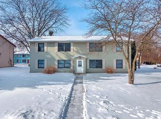 2201 Sturdy Rd APT A, Valparaiso, IN 46383